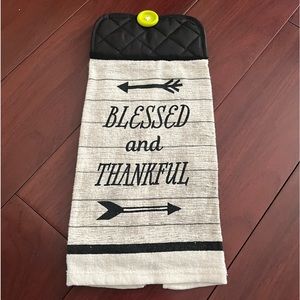 NEW hanging dish towel